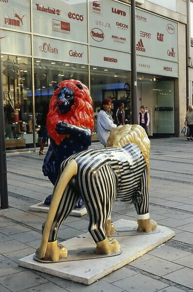 Bildagentur mauritius images Germany Bavaria Munich Lion